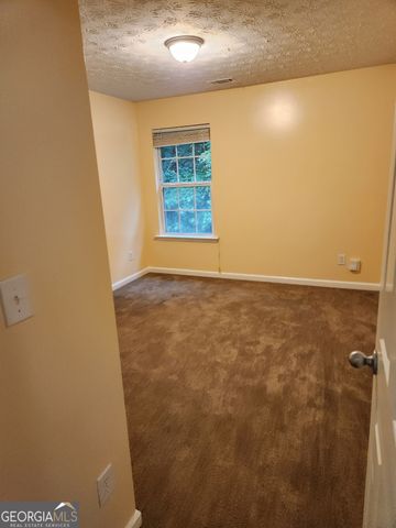 2135 Pine View Trail, Ellenwood, GA 30294