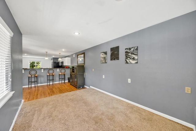 24977 Oro Valley Rd, Auburn, CA 95602