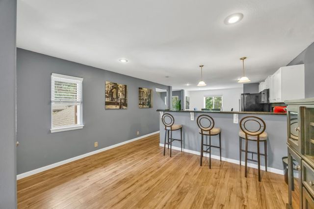 24977 Oro Valley Rd, Auburn, CA 95602