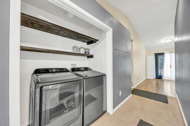 24977 Oro Valley Rd, Auburn, CA 95602