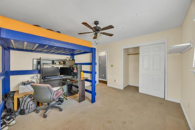 24977 Oro Valley Rd, Auburn, CA 95602