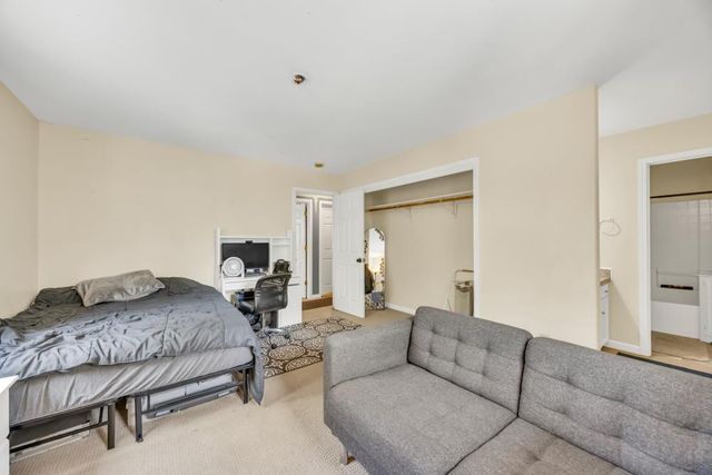 24977 Oro Valley Rd, Auburn, CA 95602