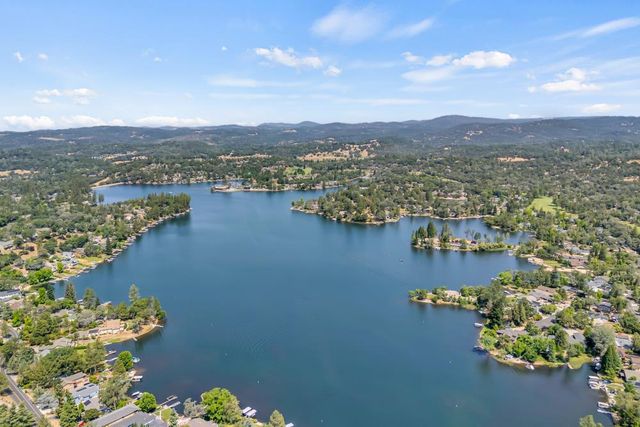 24977 Oro Valley Rd, Auburn, CA 95602