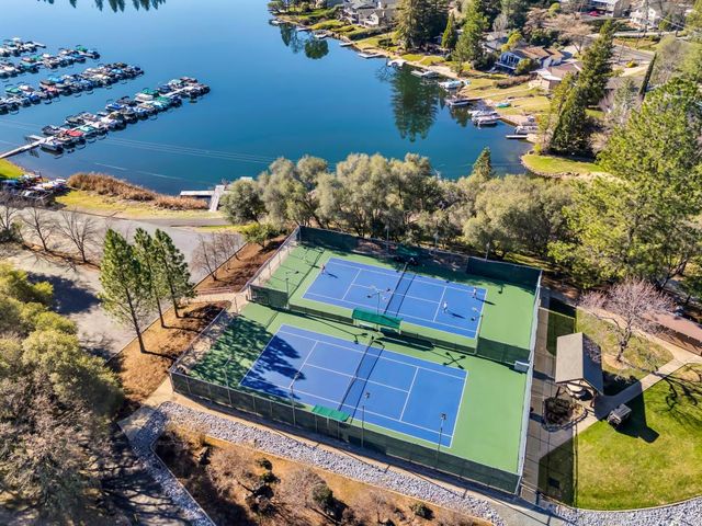 24977 Oro Valley Rd, Auburn, CA 95602