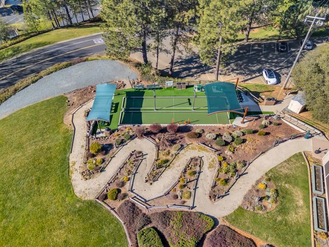 24977 Oro Valley Rd, Auburn, CA 95602