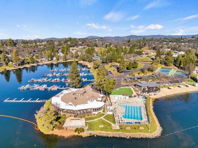 24977 Oro Valley Rd, Auburn, CA 95602