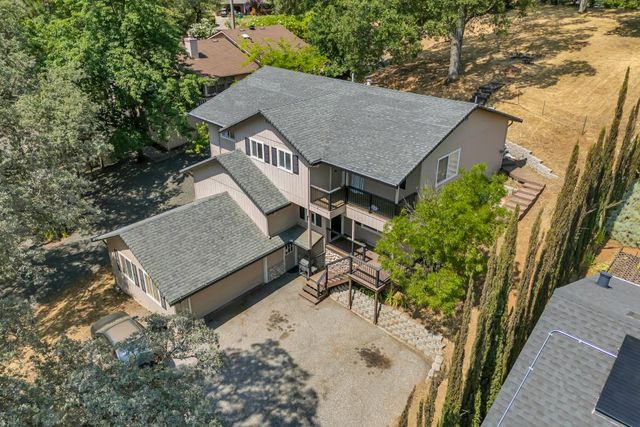 24977 Oro Valley Rd, Auburn, CA 95602