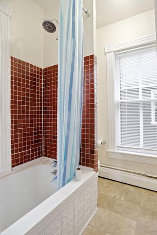 525 Galtier Street, Saint Paul, MN 55103