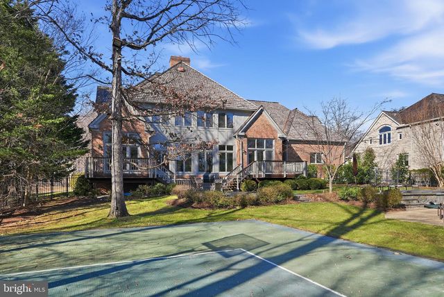 9860 AVENEL FARM DR, Potomac, MD 20854