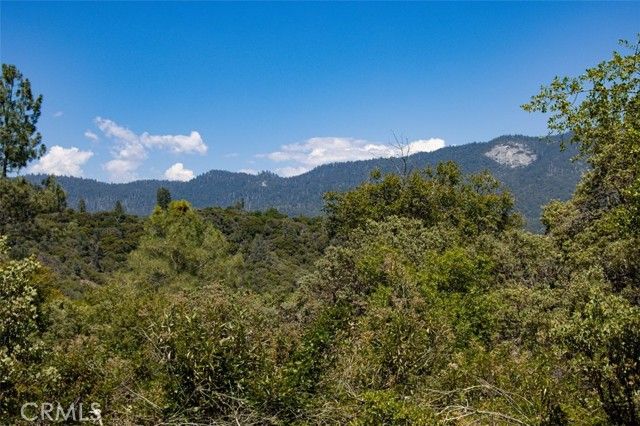 0 Leaning Pine Way, Mariposa, CA 95338