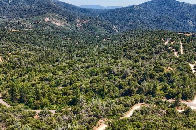 0 Leaning Pine Way, Mariposa, CA 95338