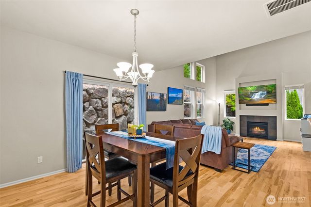 796 Fenway Lane SW, Olympia, WA 98512