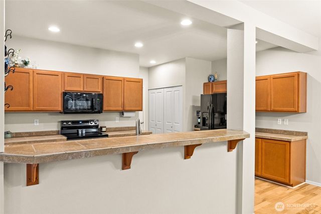 796 Fenway Lane SW, Olympia, WA 98512