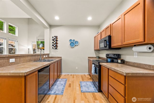 796 Fenway Lane SW, Olympia, WA 98512