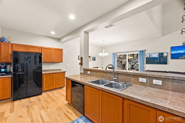 796 Fenway Lane SW, Olympia, WA 98512