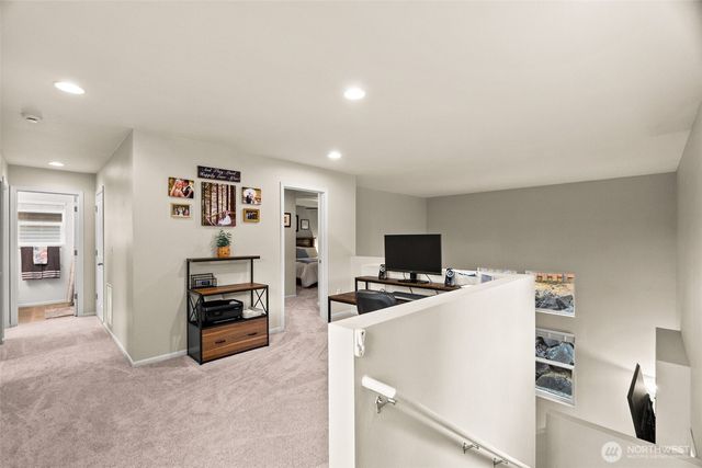 796 Fenway Lane SW, Olympia, WA 98512