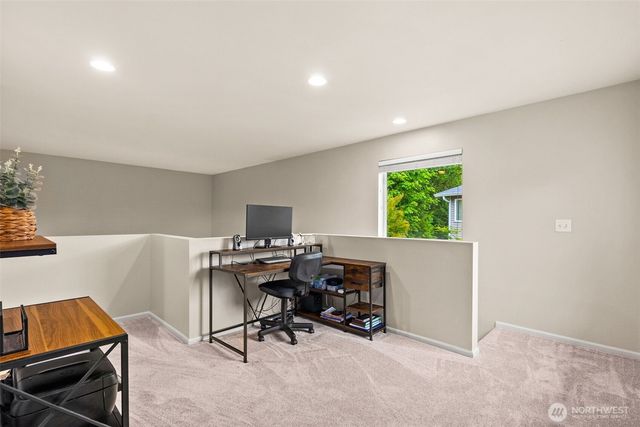 796 Fenway Lane SW, Olympia, WA 98512