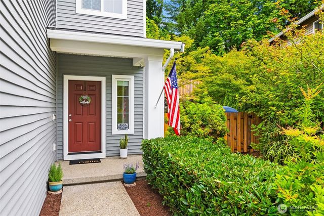 796 Fenway Lane SW, Olympia, WA 98512