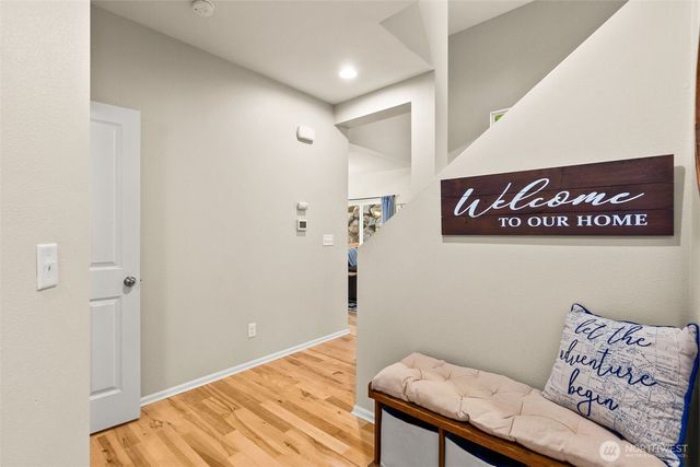 796 Fenway Lane SW, Olympia, WA 98512