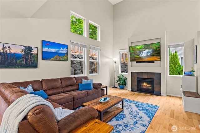 796 Fenway Lane SW, Olympia, WA 98512