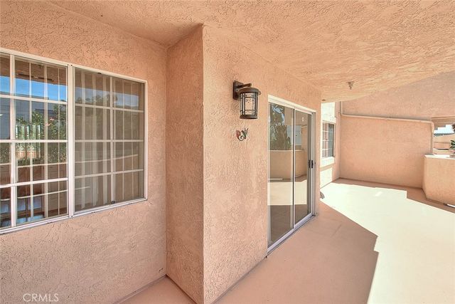 11410 Brookshire Avenue 113, Downey, CA 90241