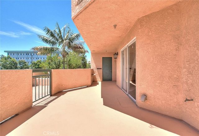 11410 Brookshire Avenue 113, Downey, CA 90241