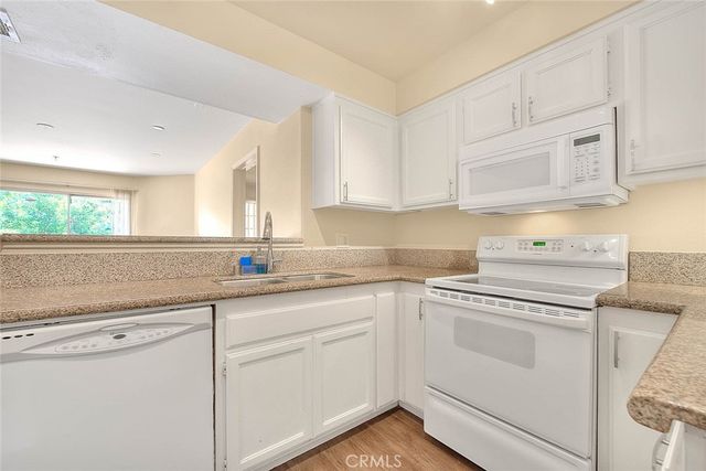 11410 Brookshire Avenue 113, Downey, CA 90241