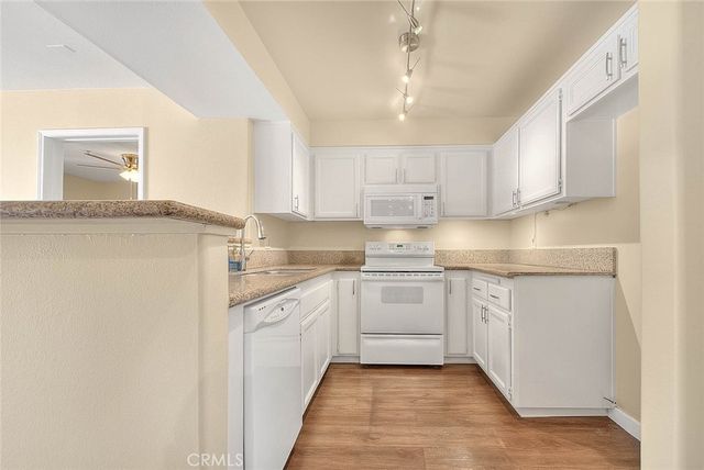 11410 Brookshire Avenue 113, Downey, CA 90241