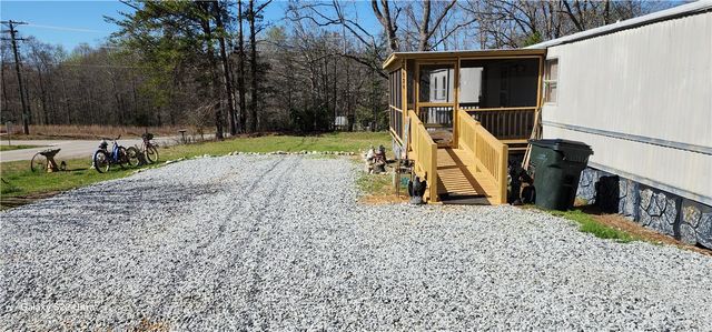 326 Doyle Street, Westminster, SC 29693