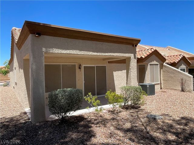 8673 Prairie Hill Drive, Las Vegas, NV 89134