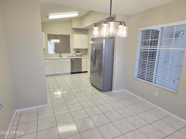 697 W GOLDEN Street, Gilbert, AZ 85233