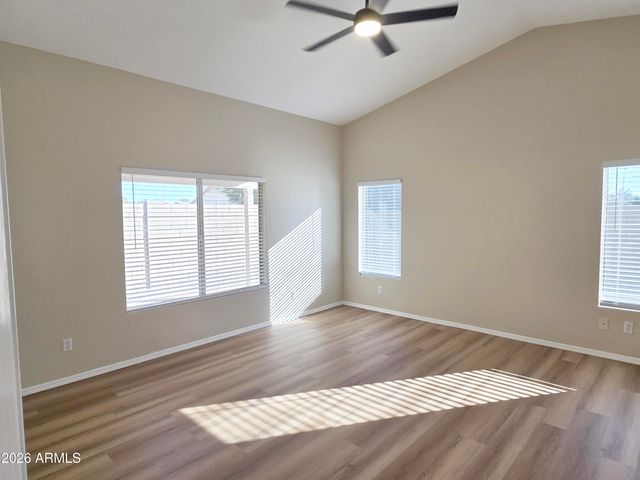 697 W GOLDEN Street, Gilbert, AZ 85233