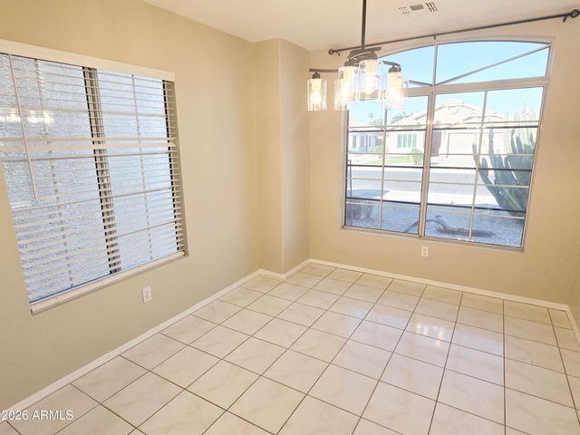 697 W GOLDEN Street, Gilbert, AZ 85233