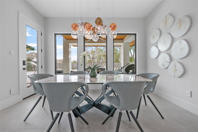 9231 Fox Bend Lane, Sienna Plantation, TX 77459