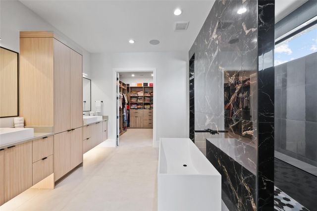 9231 Fox Bend Lane, Sienna Plantation, TX 77459