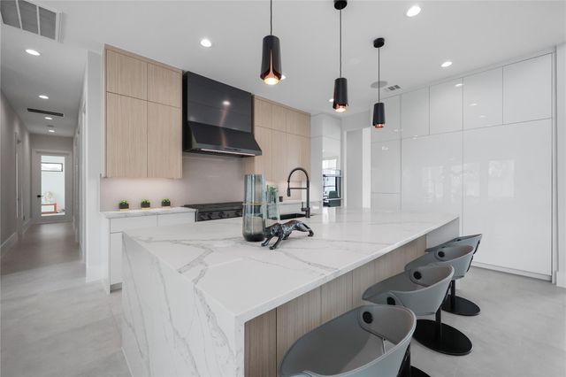 9231 Fox Bend Lane, Sienna Plantation, TX 77459