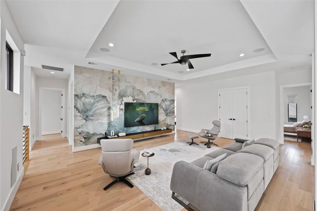 9231 Fox Bend Lane, Sienna Plantation, TX 77459