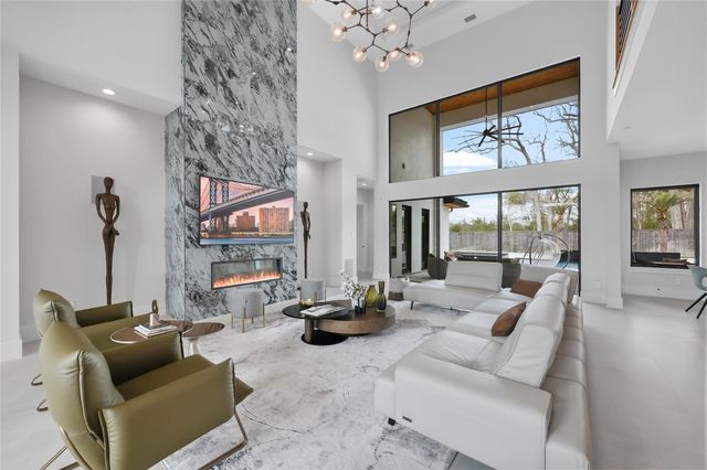 9231 Fox Bend Lane, Sienna Plantation, TX 77459