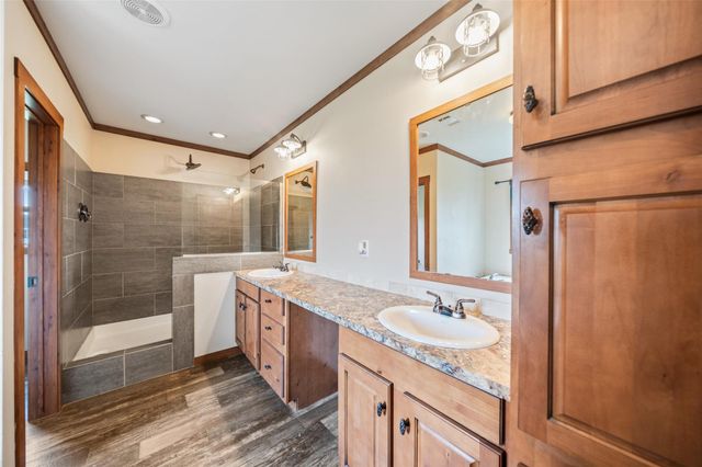 18284 Bellfounder Drive, Conroe, TX 77306