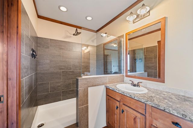 18284 Bellfounder Drive, Conroe, TX 77306