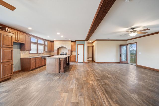18284 Bellfounder Drive, Conroe, TX 77306