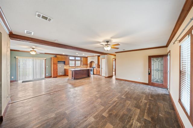 18284 Bellfounder Drive, Conroe, TX 77306
