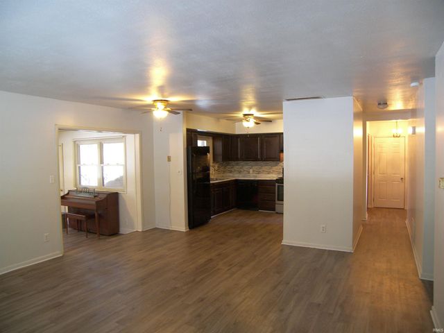 217 Ra Mar Drive, Warsaw, IN 46580