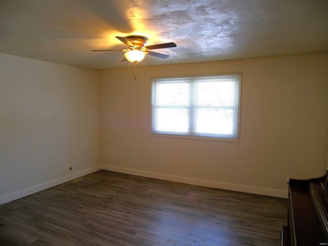 217 Ra Mar Drive, Warsaw, IN 46580