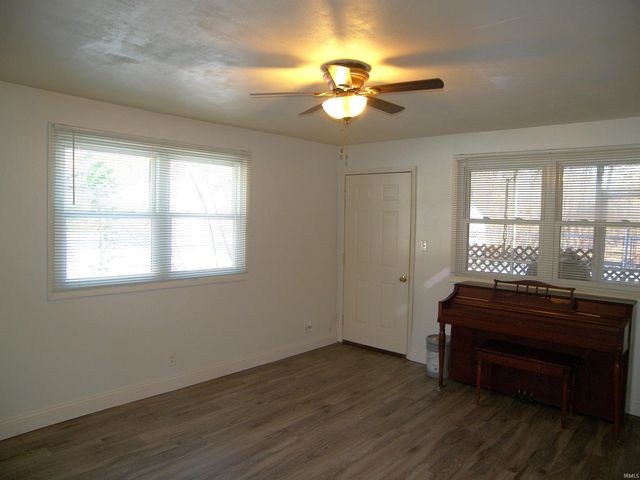 217 Ra Mar Drive, Warsaw, IN 46580