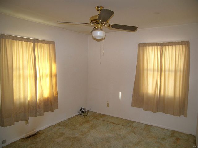 217 Ra Mar Drive, Warsaw, IN 46580