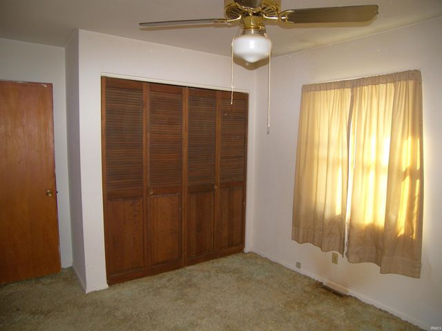 217 Ra Mar Drive, Warsaw, IN 46580