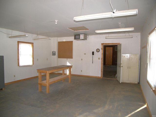 217 Ra Mar Drive, Warsaw, IN 46580