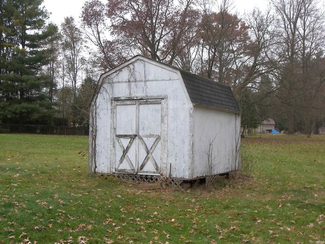 217 Ra Mar Drive, Warsaw, IN 46580