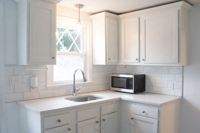 35 W Akard St, Ludlow, MA 01056